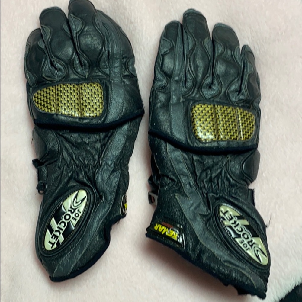 Joe Rocket leather riding gloves
